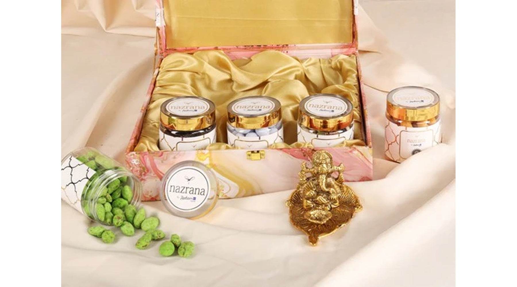 Corporate Diwali Gift Hampers Under 1000