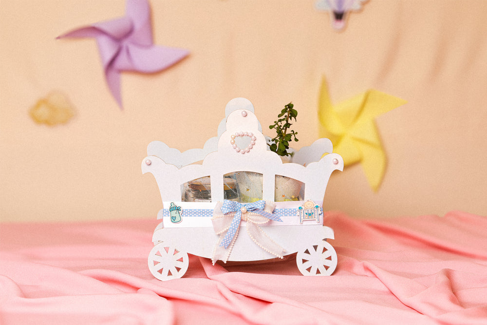 Little Prince Cradle Hamper
