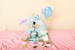 Blue Dreams mom to be Hamper