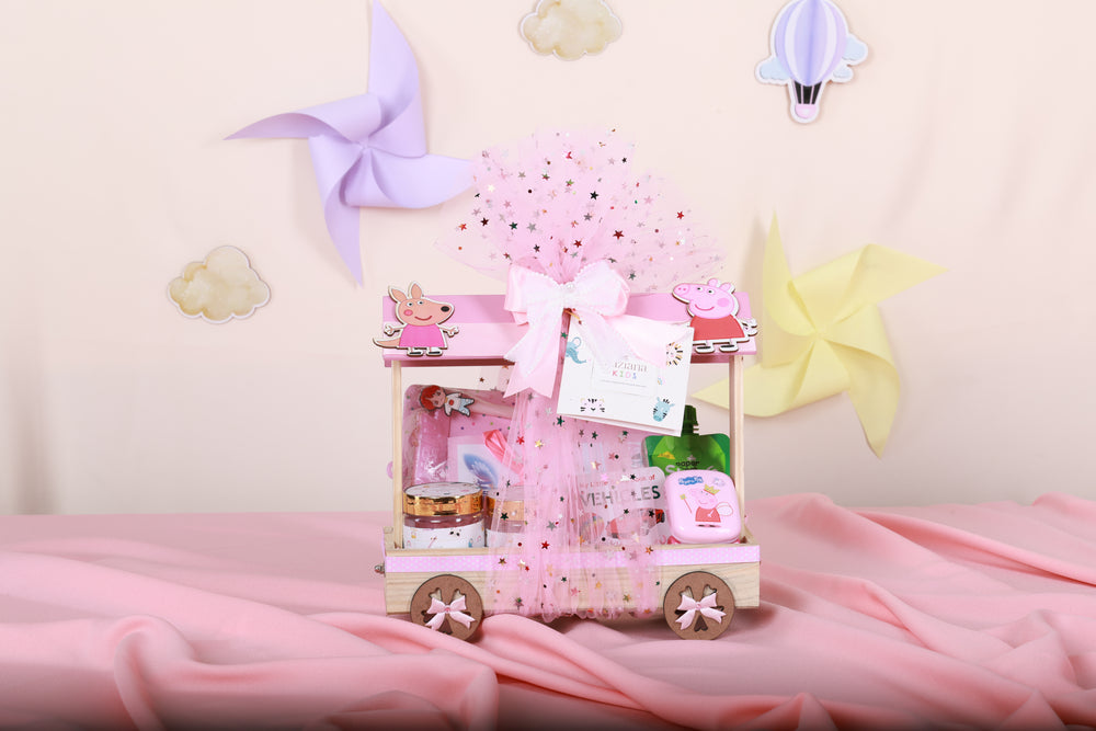 Peppa Pink Adventure Hamper