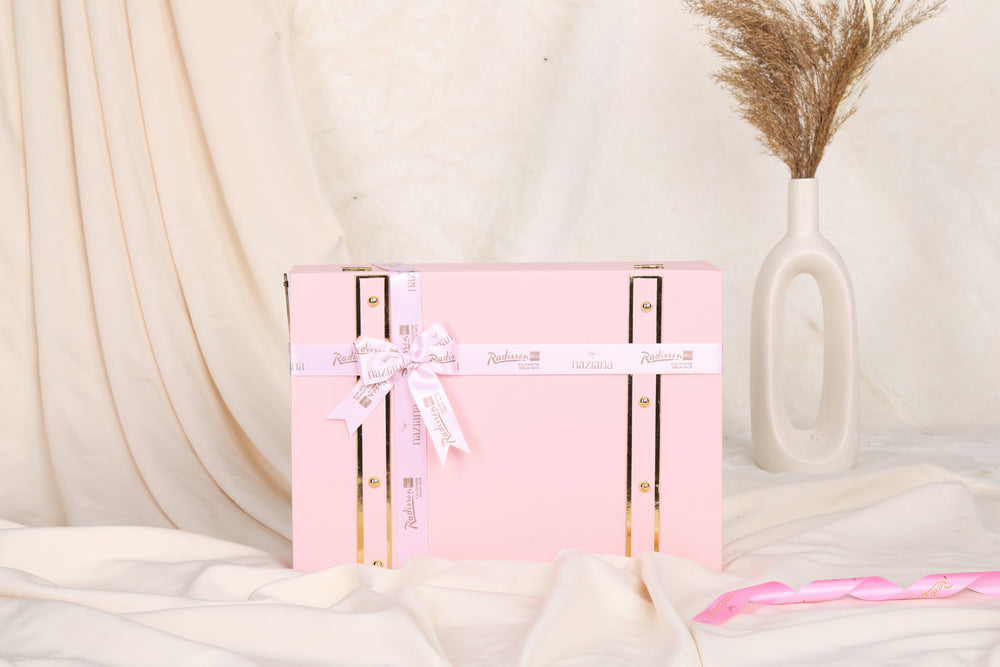 Nazrana Pink Bliss Hamper