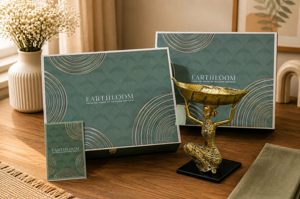 Earthloom Lady Leaf Showpiece