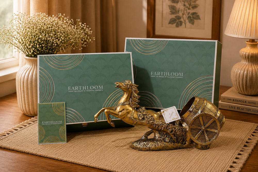 Regal Horse Showpiece