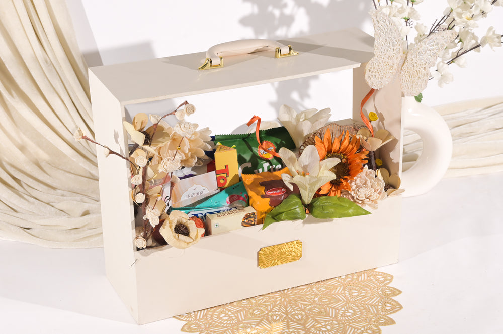 Nazrana Elegant Floral Gift Hamper