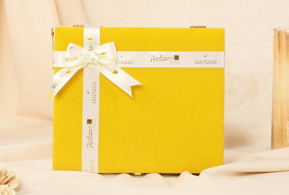 The Velvet Soirée Box