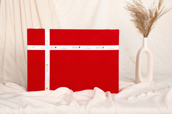 The Crimson Celebration Hamper