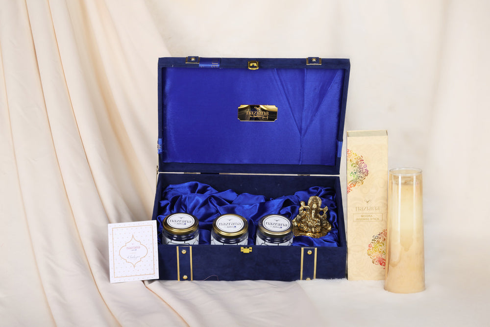 The Blue Aura Divine Hamper