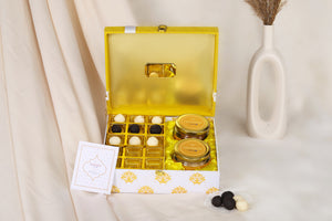 The Velvet Soirée Box